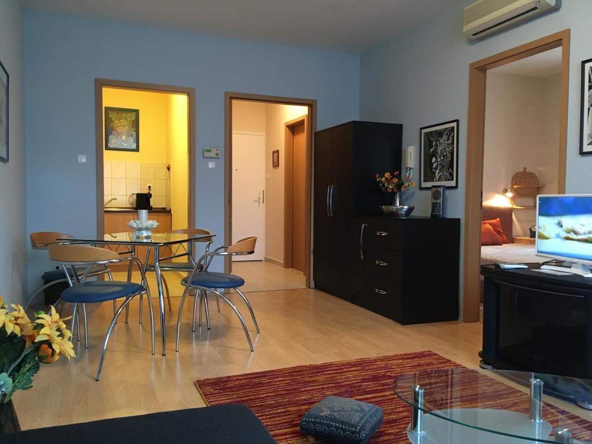 Romai Apartmanhaz Apartment Heviz Exterior photo